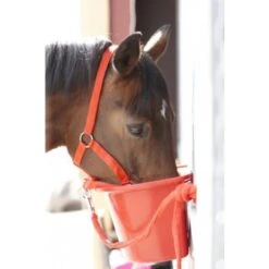 Horse Harmony Voerbak Met Ophangbeugel -Excellent || Trixie Winkel horse harmony voerbak met ophangbeugel 5